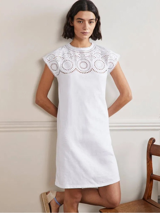 Boden Dresses & Skirts - NWT Boden Cutwork Dress Size 8 White